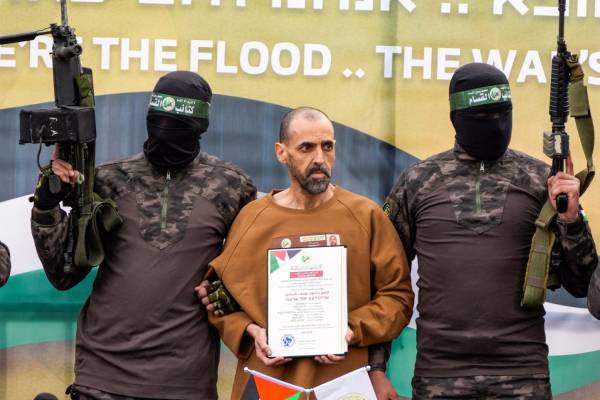 Eli Sharabi: „Számomra a másokon való segítés lett a legfontosabb"